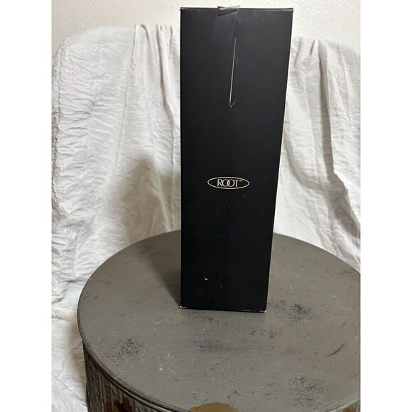 Root 3" x 9" #349 French Vanilla Scented Timberline Pillar Candle NEW w/box - Picture 1 of 3